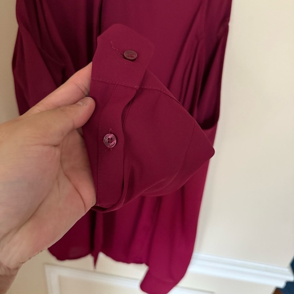 New With Tags Red Wine Colored Cutout Shoulders Long Sleeve Size Medium - Picture 7 of 7